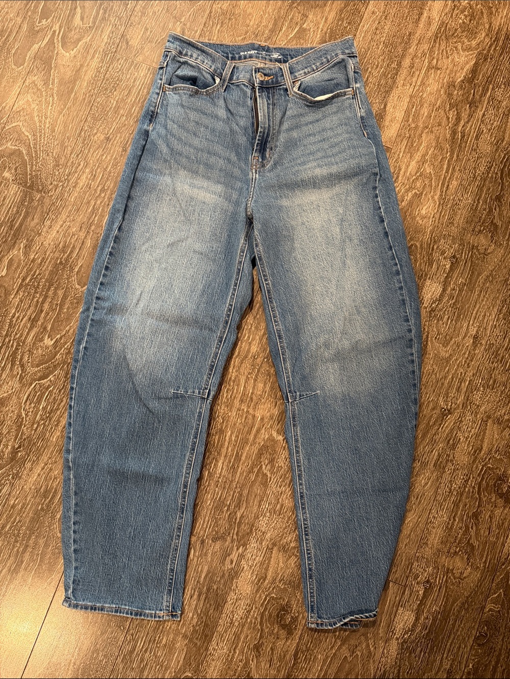 Barrel Leg Jeans